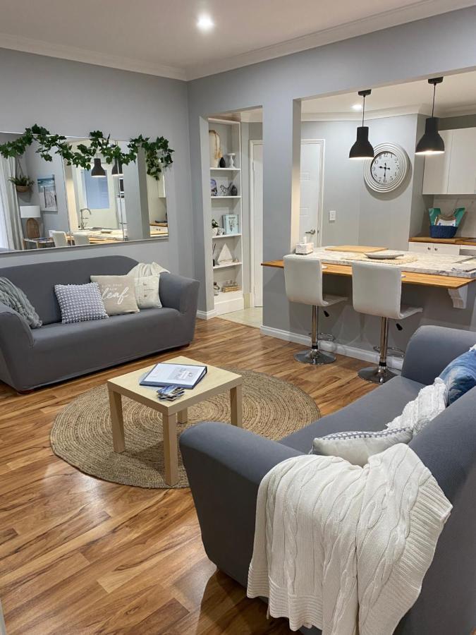 Apartment The Hutt On Marina *